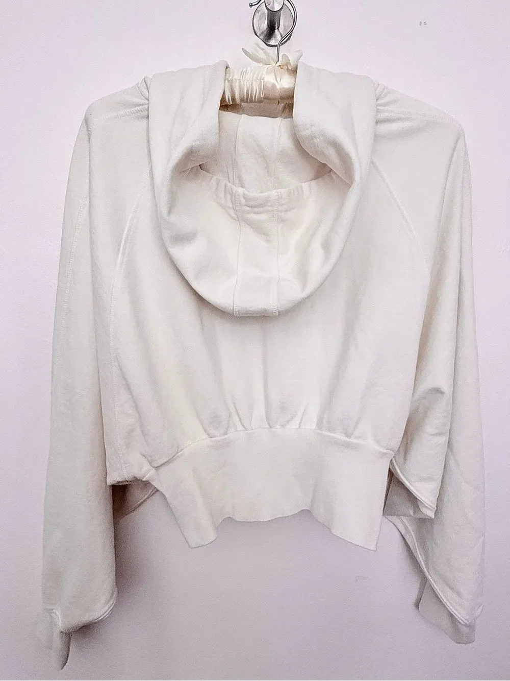 Free People Playbook Off-White Sweatshirt “Cream/Tofu” Baggie Semi-Crop Hoodie